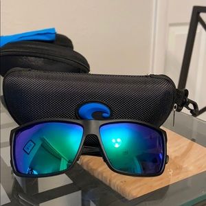 Men’s costa Del Mar sunglasses